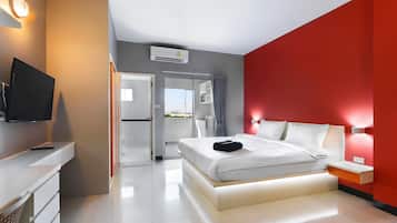 Superior Room | Desk, free WiFi, bed sheets