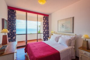 6 Schlafzimmer, Bügeleisen/Bügelbrett, kostenloses WLAN, Bettwäsche