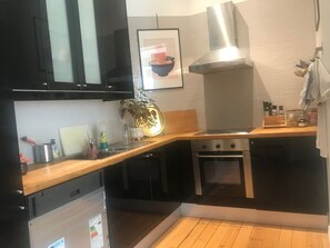 Business Apartment | Private kitchen - StayPlus Apartment near Vigeland Park (Oslo)
