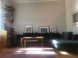 Business Apartment | Living room - StayPlus Apartment near Vigeland Park (Oslo)