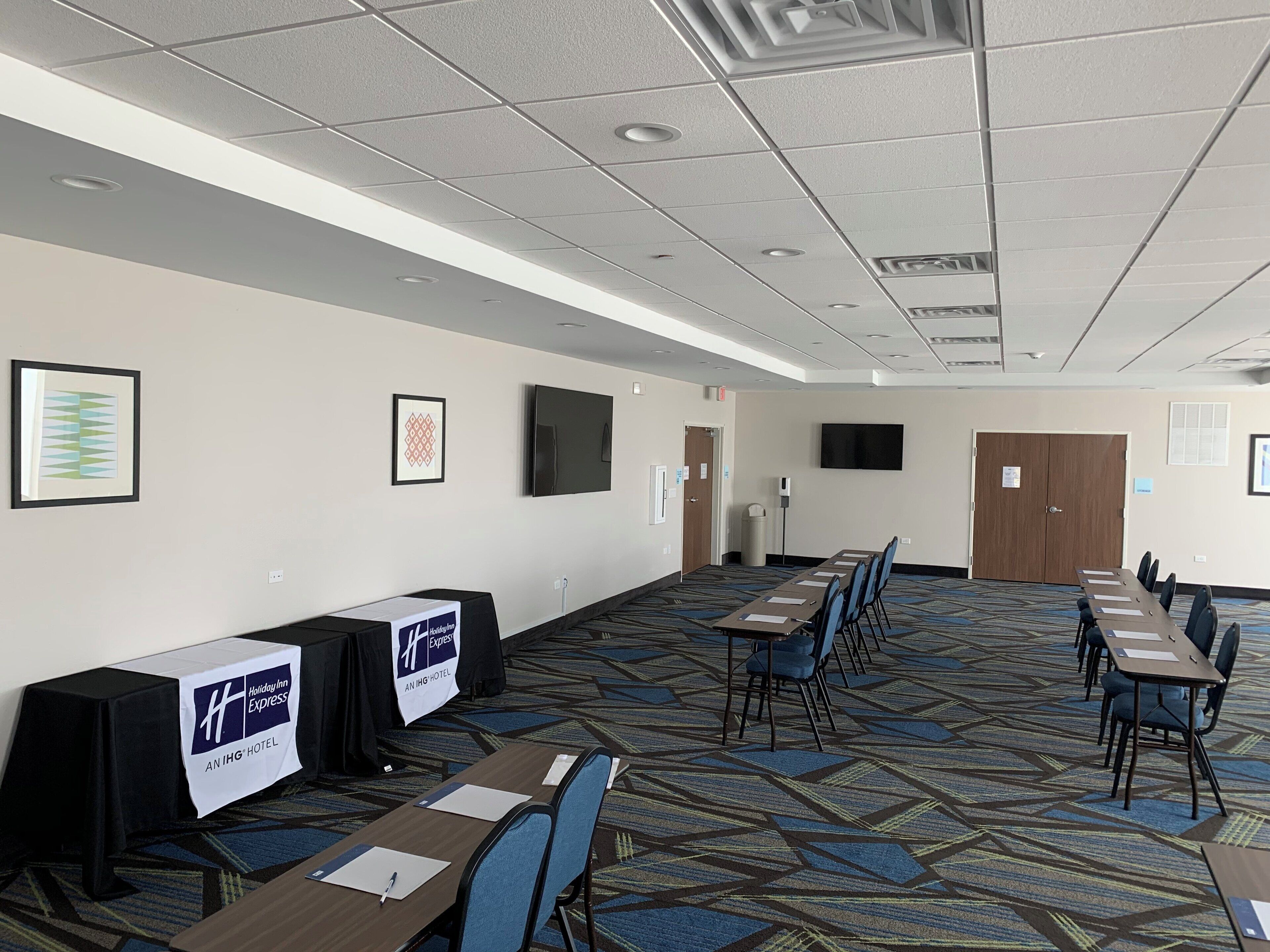 Foto - Holiday Inn Express & Suites Chicago - Hoffman Estates by IHG