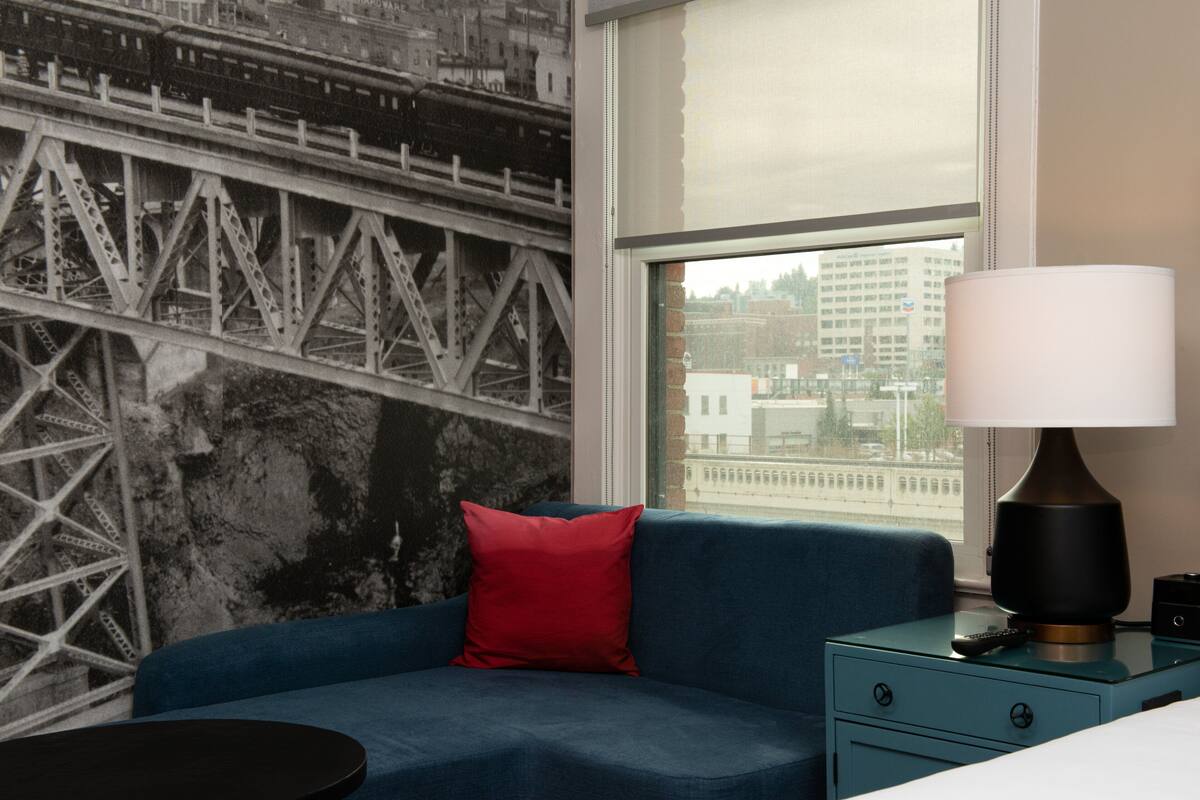 Pillowtop beds, desk, laptop workspace, blackout drapes