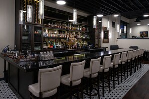 Bar (on property) - Hotel Indigo Spokane Downtown by IHG (Spokane)