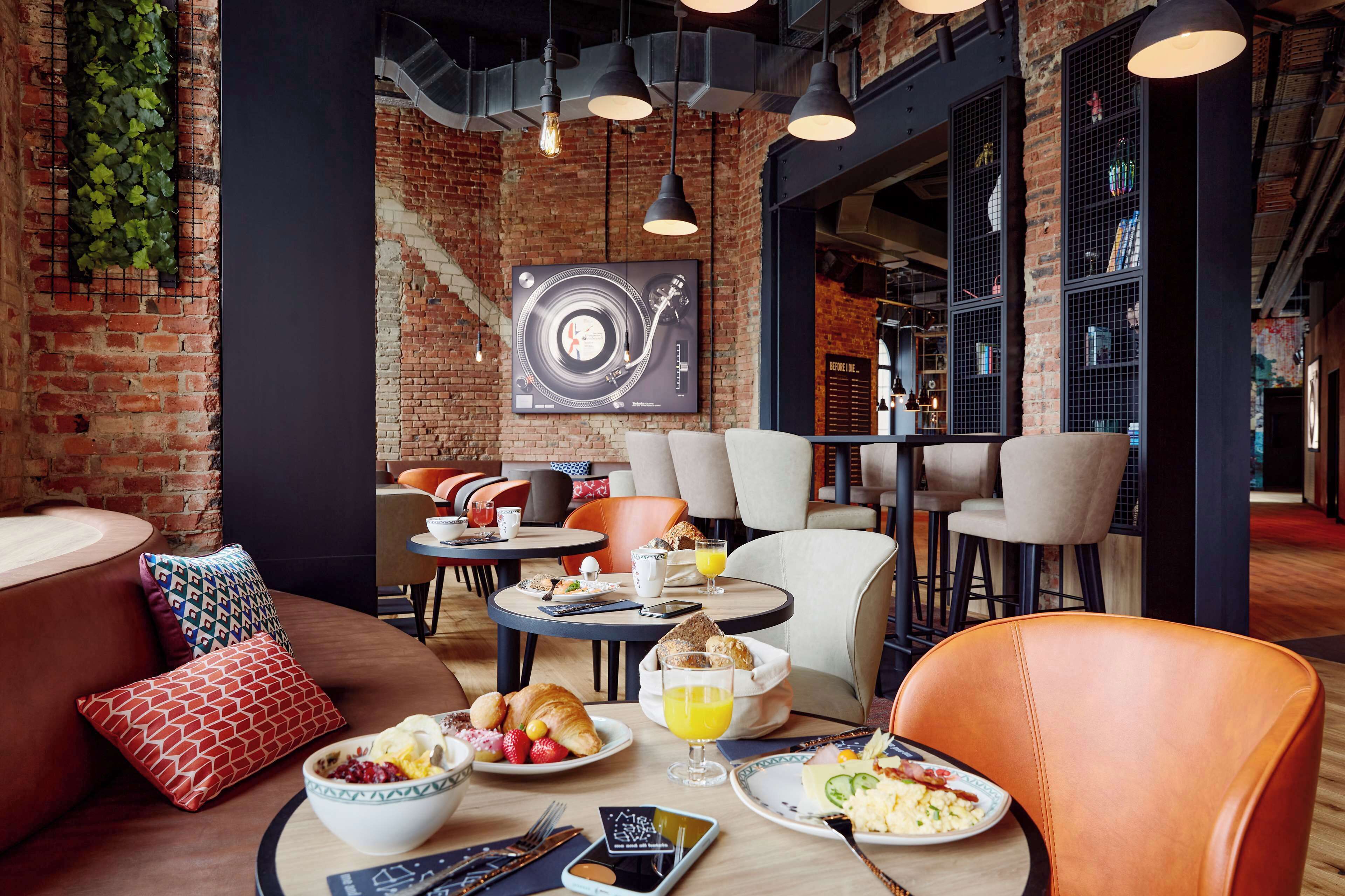 breakfast and dinner served