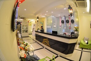 Reception hall - Husin Al Khaleej Hotel Apartment (Seeb)