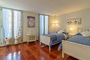 3 bedrooms, soundproofing, iron/ironing board, travel cot