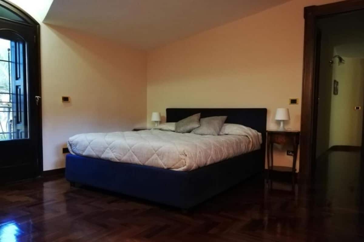 Villa Deluxe | 2 habitaciones, cortinas blackout y tabla de planchar con plancha