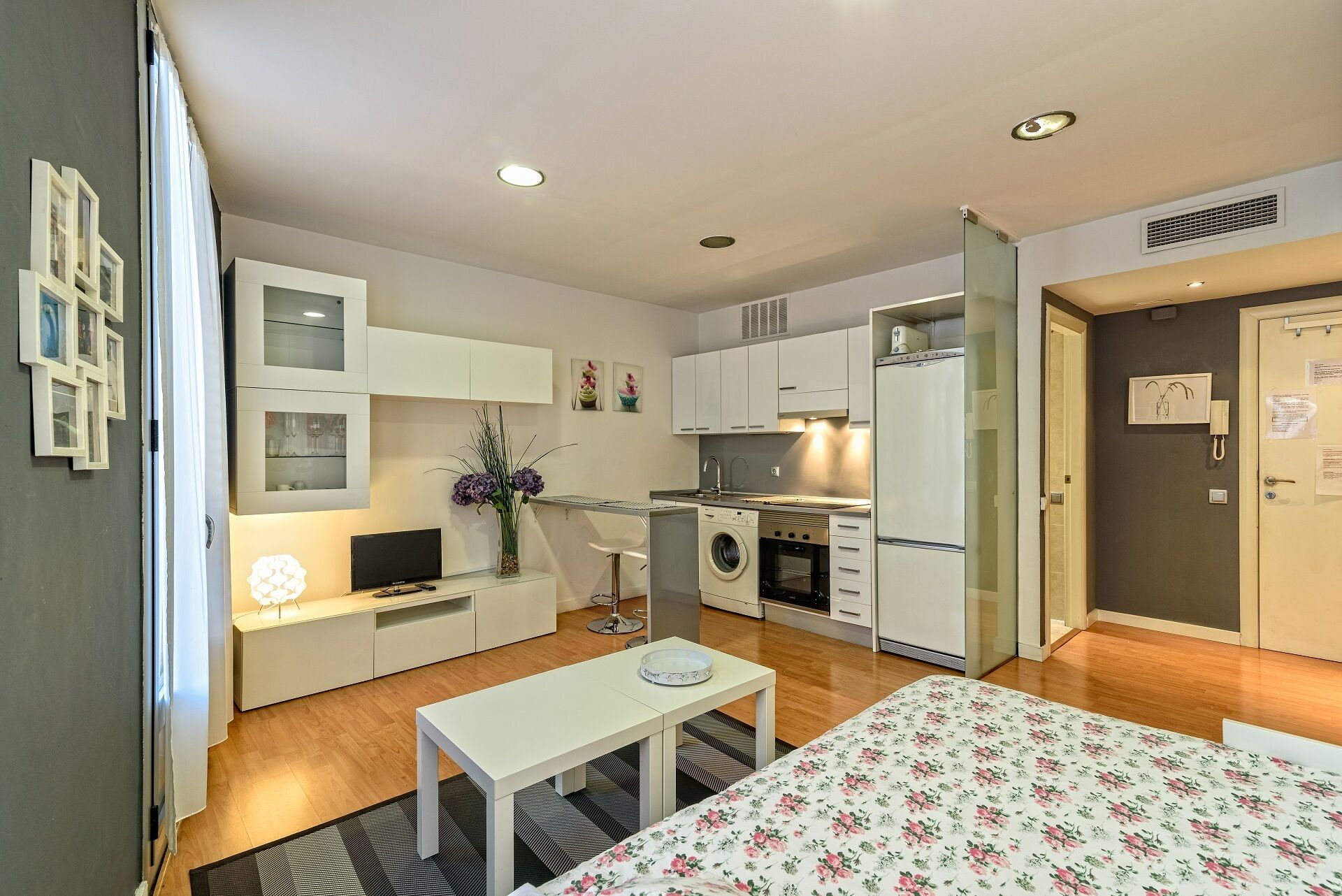 1 室のベッドルーム、防音設備、旅行用ベビーベッド、WiFi