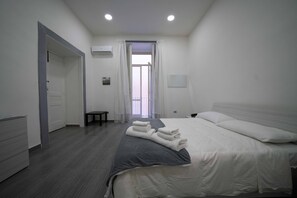 Apartment, 3 Schlafzimmer | 3 Schlafzimmer, kostenloses WLAN, Bettwäsche