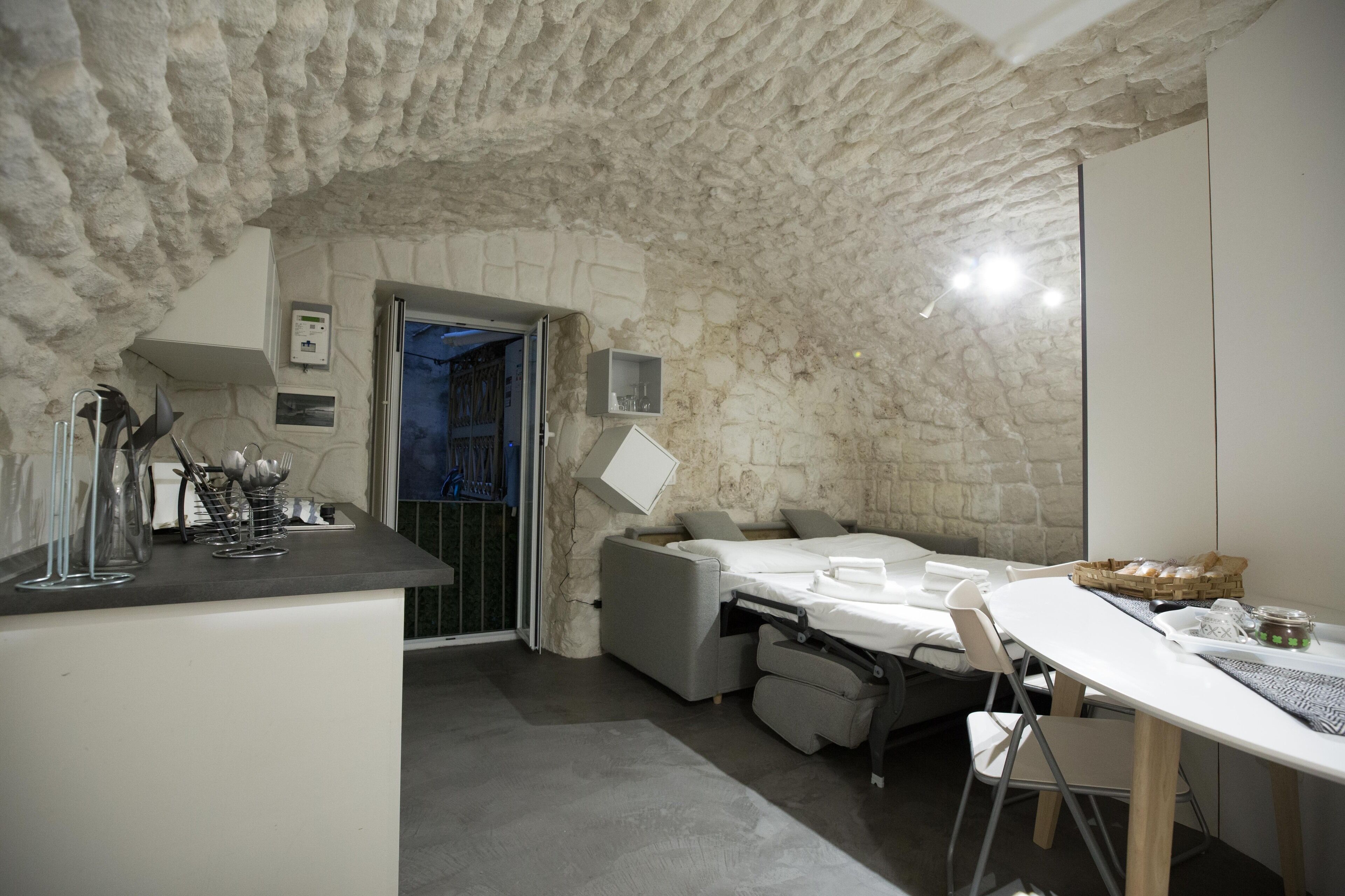 Studio | Soundproofing, free WiFi