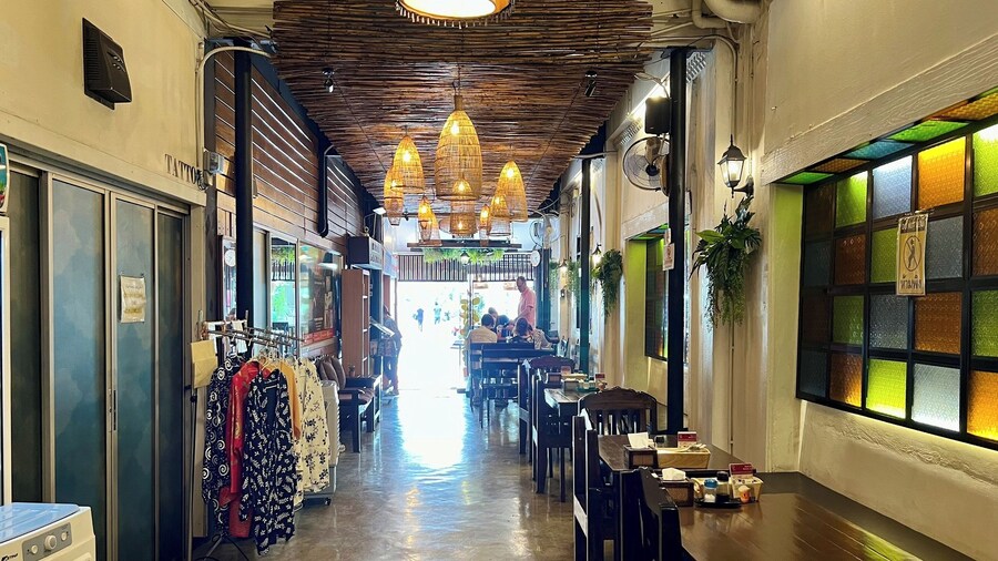 Baan Lanna At Phrasingh