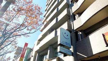 3 bedrooms, laptop workspace, iron/ironing board, free WiFi