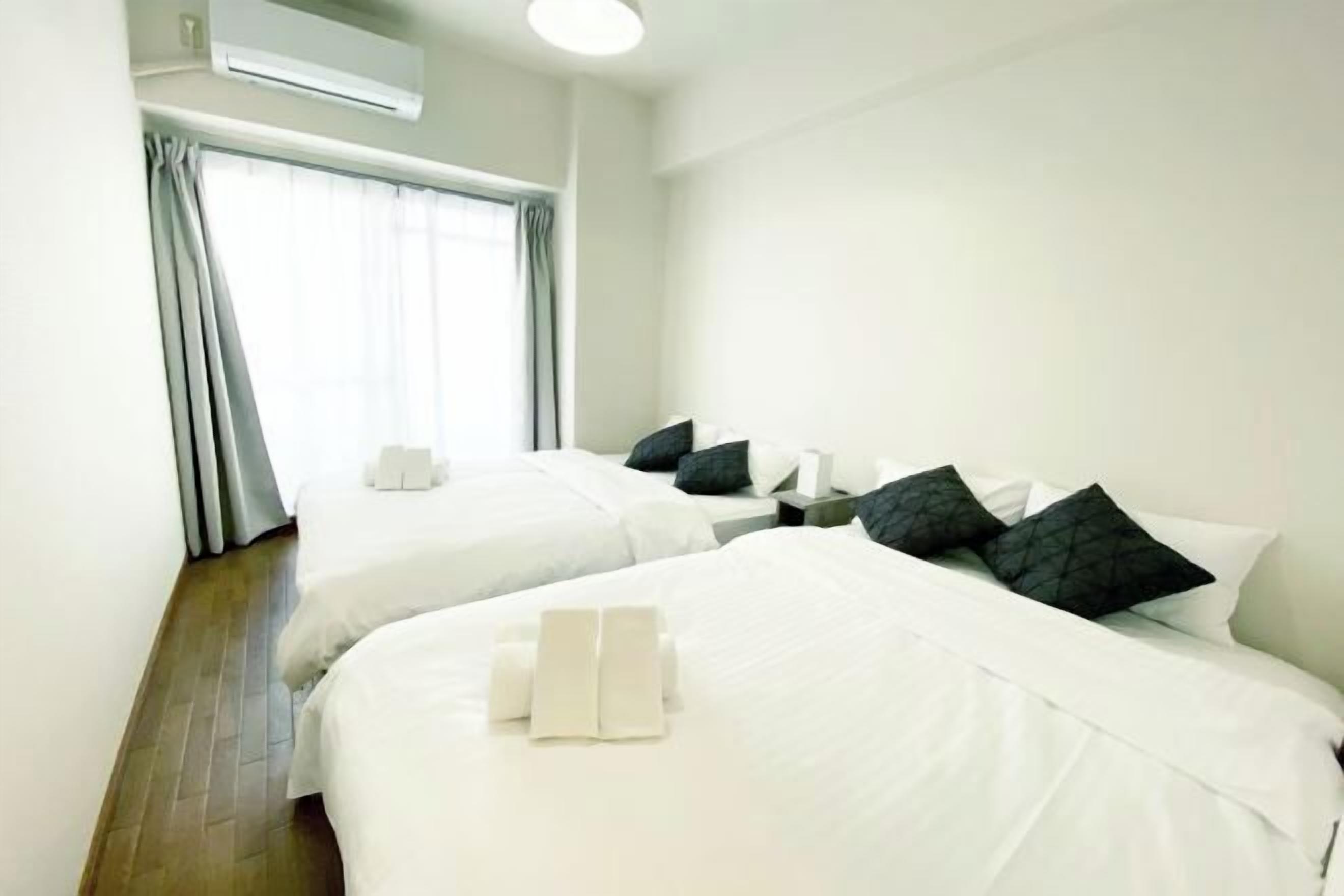 Arbetsyta för laptop, strykjärn/strykbräda, gratis wi-fi och sängkläder