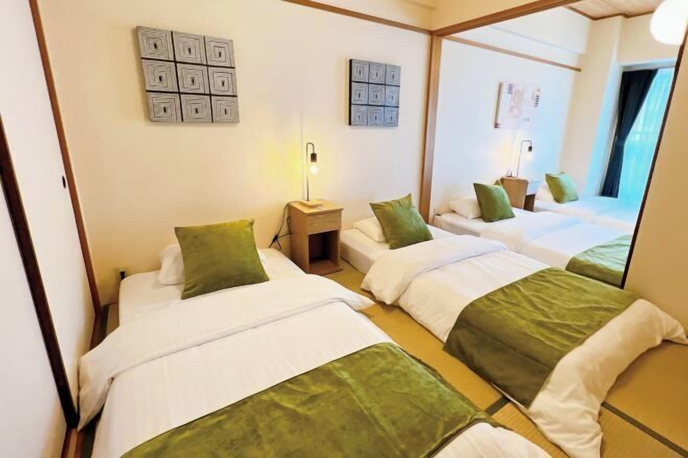 Arbetsyta för laptop, strykjärn/strykbräda, gratis wi-fi och sängkläder