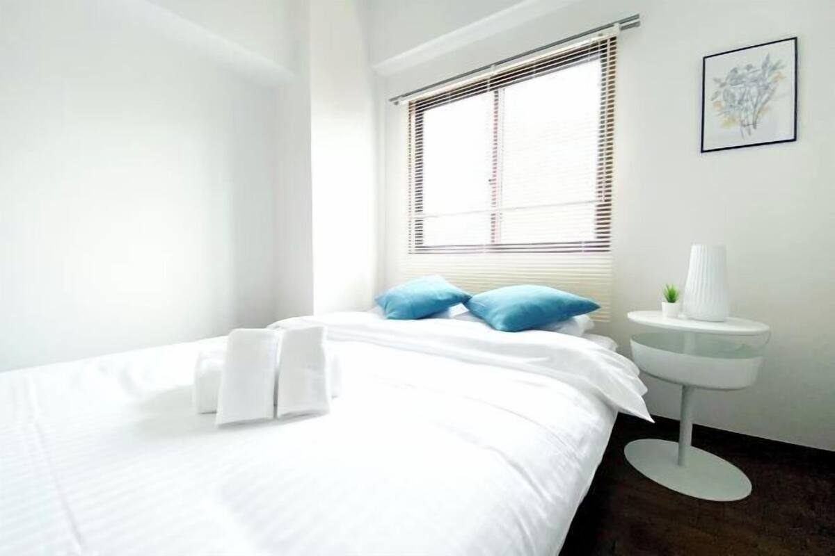 3 bedrooms, laptop workspace, iron/ironing board, free WiFi