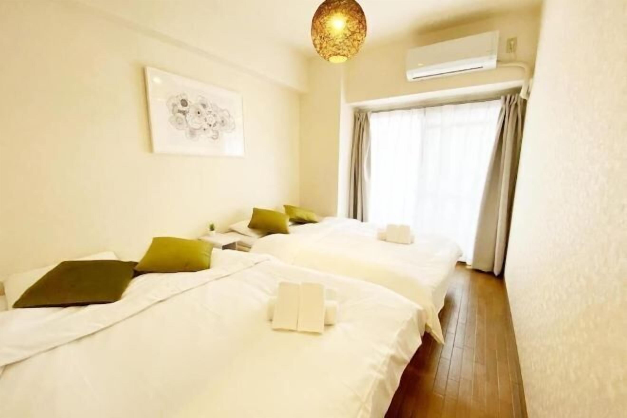 Arbetsyta för laptop, strykjärn/strykbräda, gratis wi-fi och sängkläder