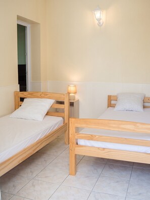 2 bedrooms, iron/ironing board, travel crib, WiFi (free)