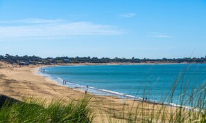 Beach nearby - Homerez - House in La Couarde-sur-Mer (La Couarde-sur-Mer)