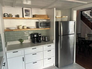 Interior - This charming lake cottage located in a peaceful, safe community right on the lake! (Jamestown)