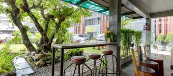 CS Klongtoey Grand Resort