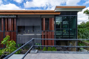 Chi tiết ngoại thất