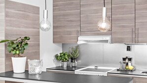 Studio | Dapur pribadi | Mesin pembuat kopi/teh, lemari es, oven, dan kompor