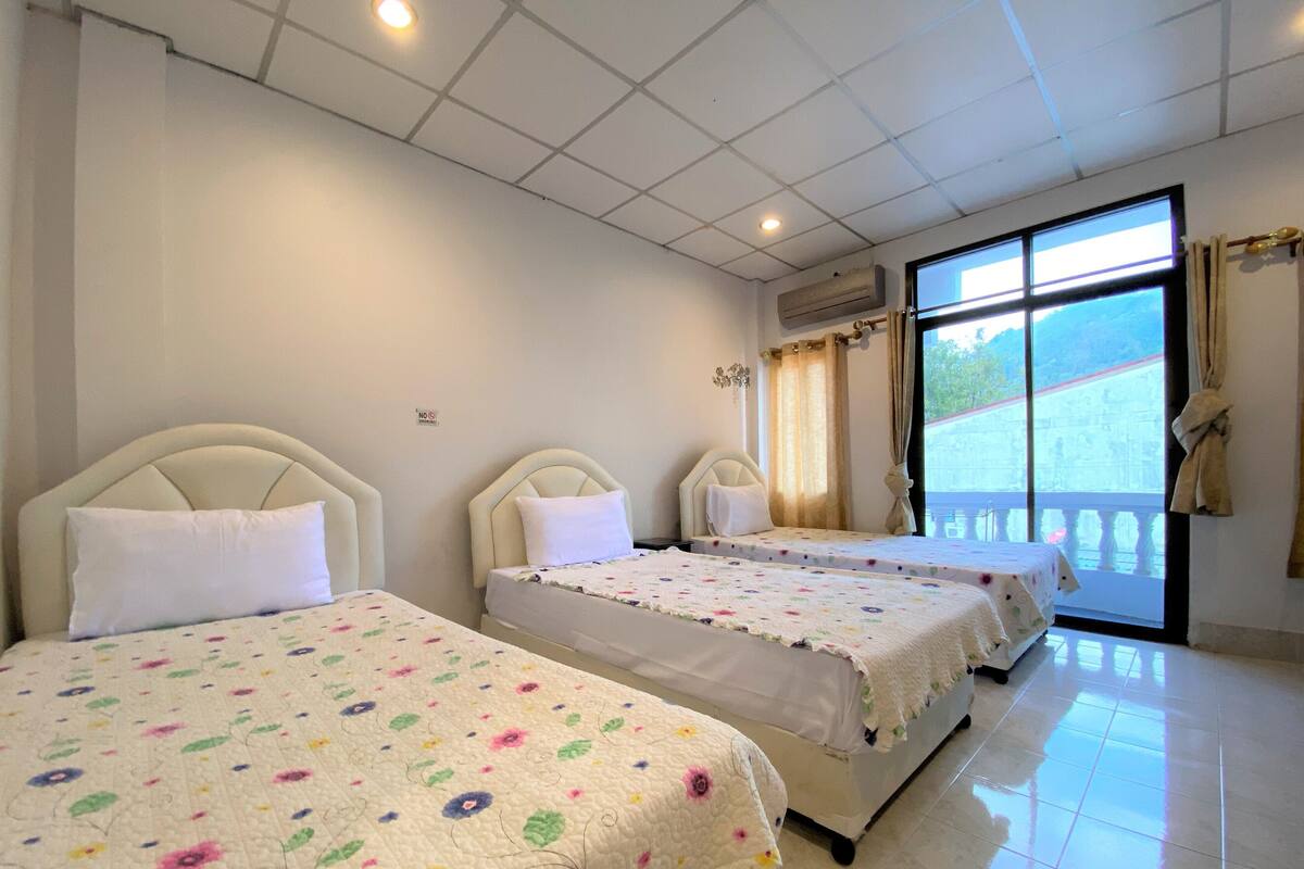 In-room safe, soundproofing, free WiFi