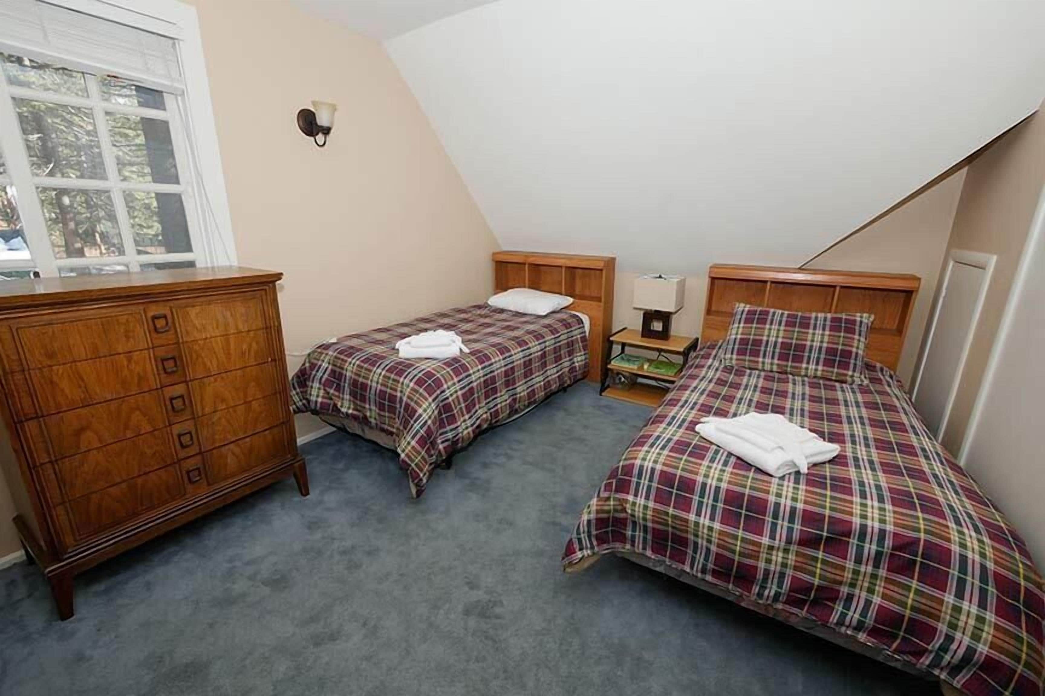 5 makuuhuonetta, internet