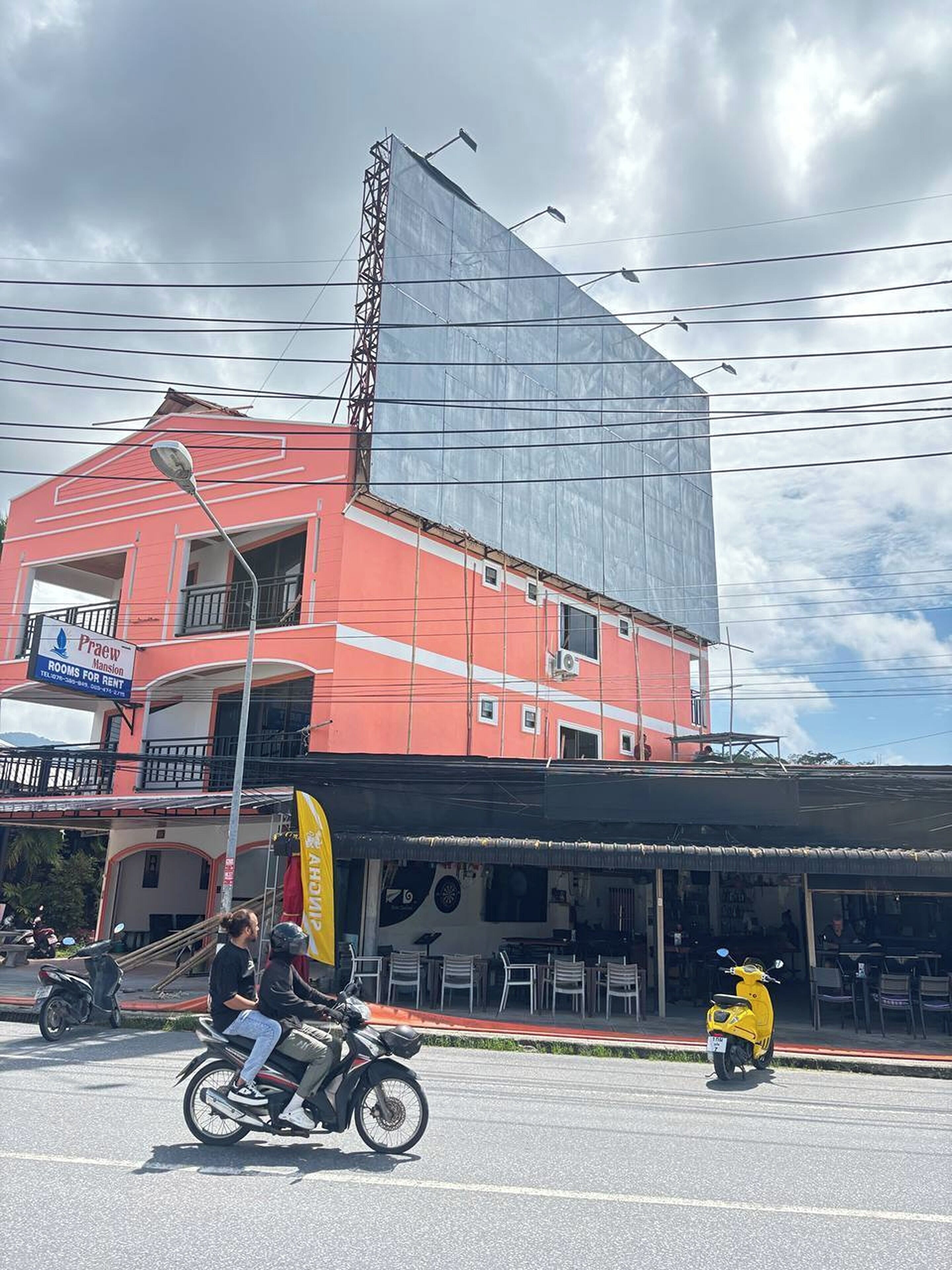 Bagian depan properti