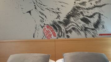 Tweepersoonskamer | Individueel gedecoreerd, gratis wifi, beddengoed