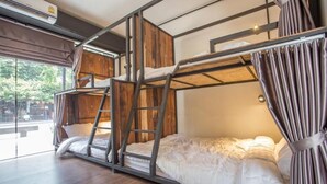 WiFi (free) - Sleep with you Hostel (Chiang Mai)