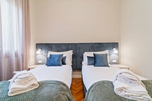 3 habitaciones, tabla de planchar con plancha y wifi 