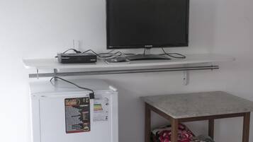 Quarto casal | Wi-Fi de cortesia, roupa de cama