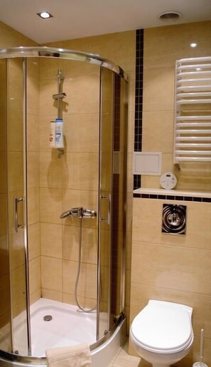 Apartment | Bathroom | Towels