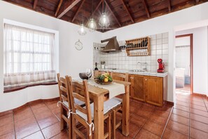 Dining - Casa Rural Facundo Close to the natural pools of La Fajana de Barlovento (Barlovento)