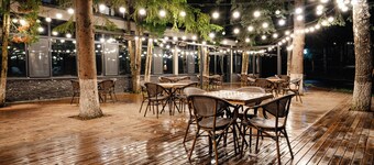 巴庫里阿尼旅館