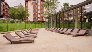 身体护理、水疗法、深层组织按摩、瑞典式按摩、运动按摩、体膜护理