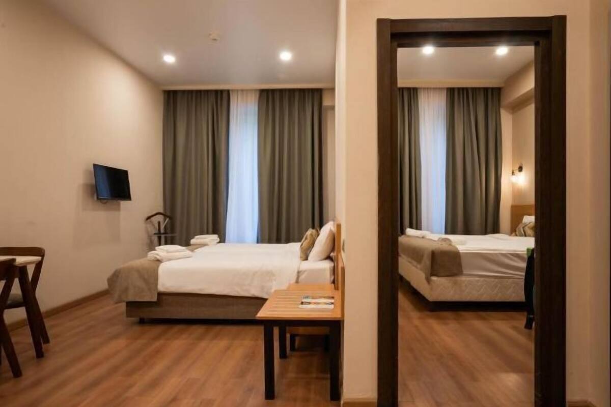 1 habitación y ropa de cama de alta calidad