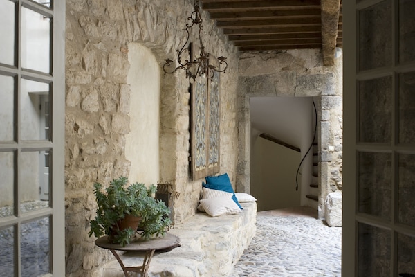 Looking into the courtyard towards the spiral steps, the river & the apartment