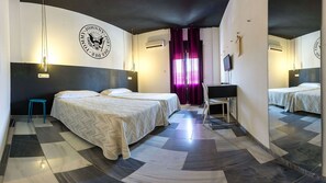 Individually furnished, iron/ironing board, free WiFi, bed sheets