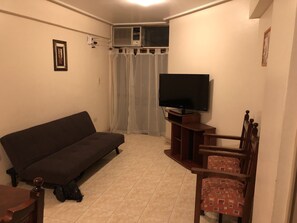 高级公寓 | 起居区 | 平板电视