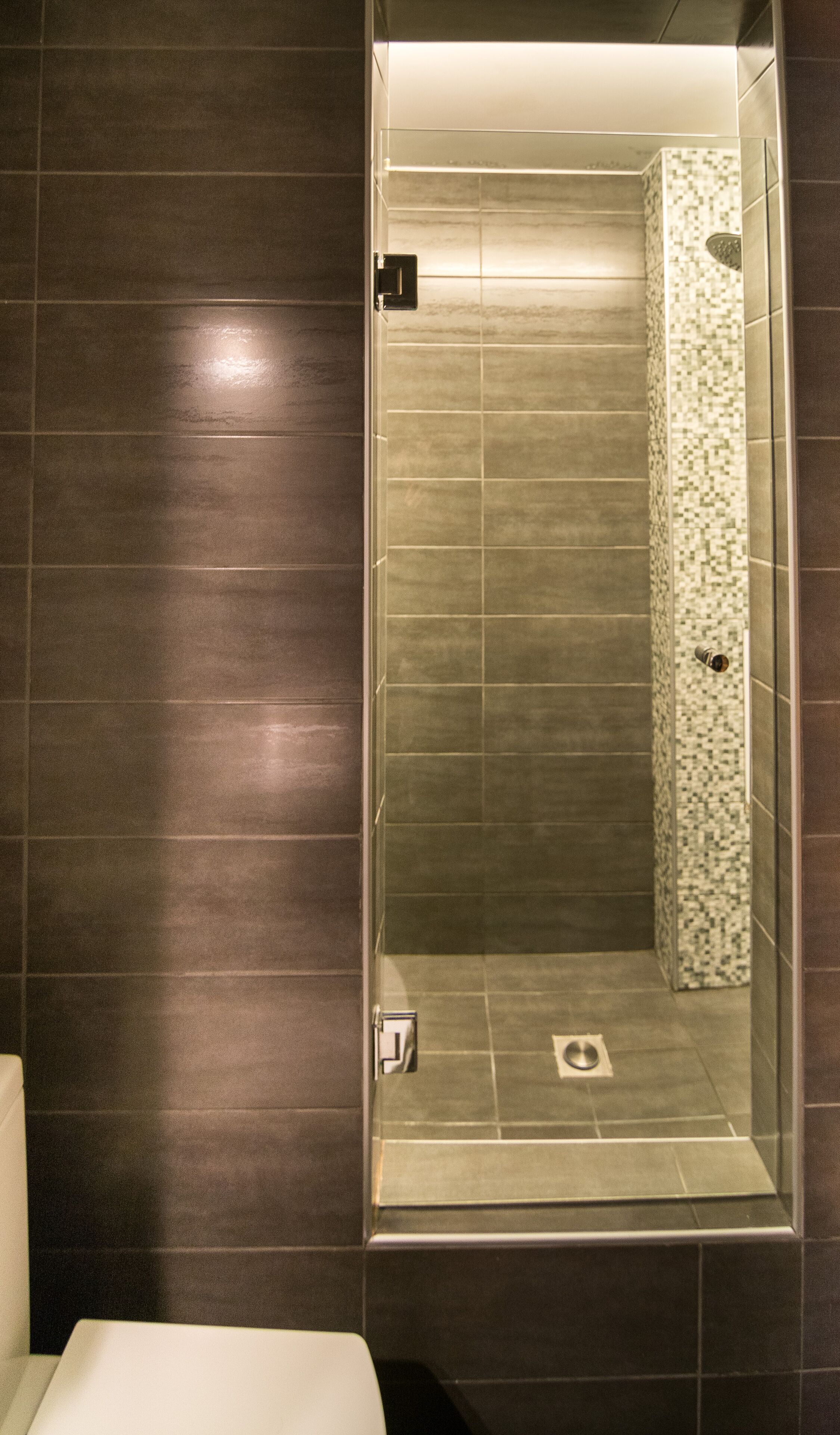 Apartment | Bathroom shower