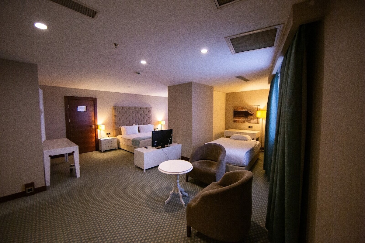 1 bedroom, premium bedding, down duvets, memory-foam beds