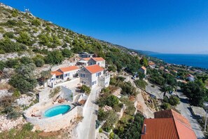 Aerial view - Old Tree Villa (Jelsa)