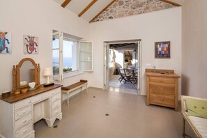 Interior - Old Tree Villa (Jelsa)