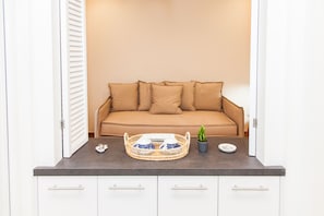 Appartement, 1 chambre | Salle de séjour | Télévision à écran plat