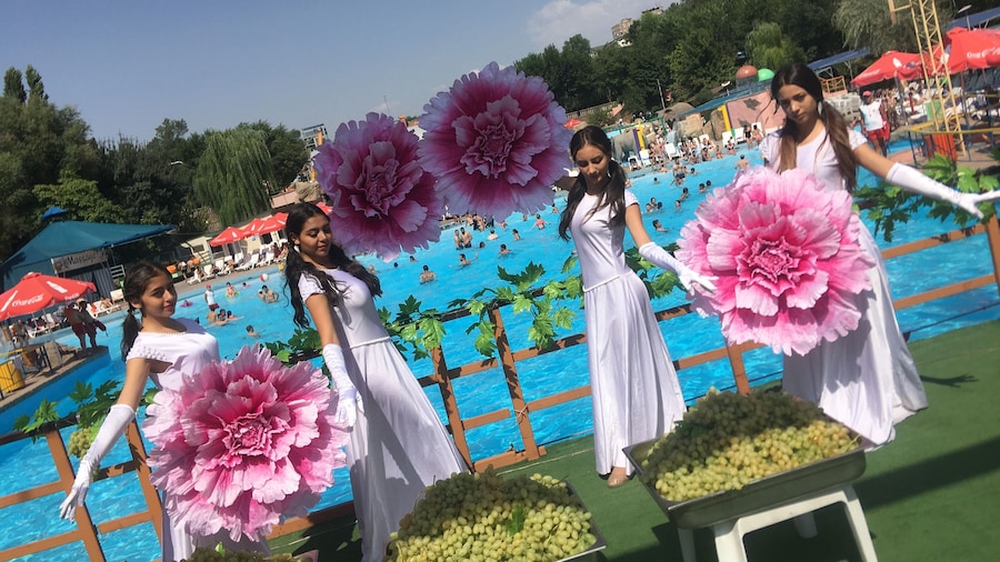 Armenian Village Park Hotel