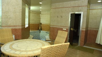 Luxury Apartment | Premium bedding, individually decorated, individually furnished, desk