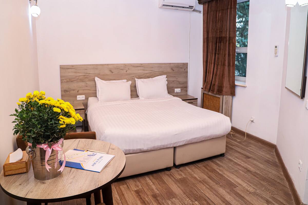 Literie de qualité supérieure, décoration personnalisée