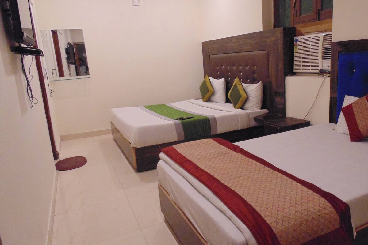 Egyptian cotton sheets, premium bedding, down duvets, memory-foam beds